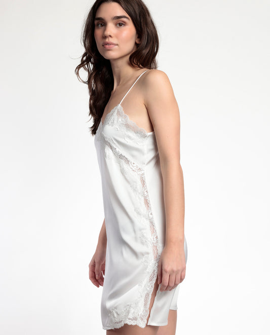 Σατέν νυφικό νυχτικό / AD61380