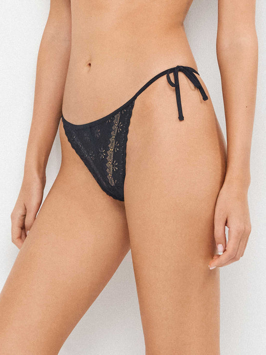 Εσώρουχο brazilian με δαντέλα / GS2/10162B