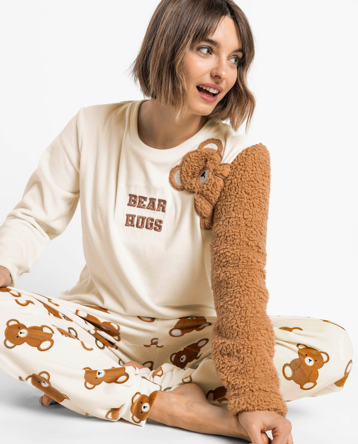 Βελούδινη πιτζάμα με σχέδιο Tedde Bear / AD64964