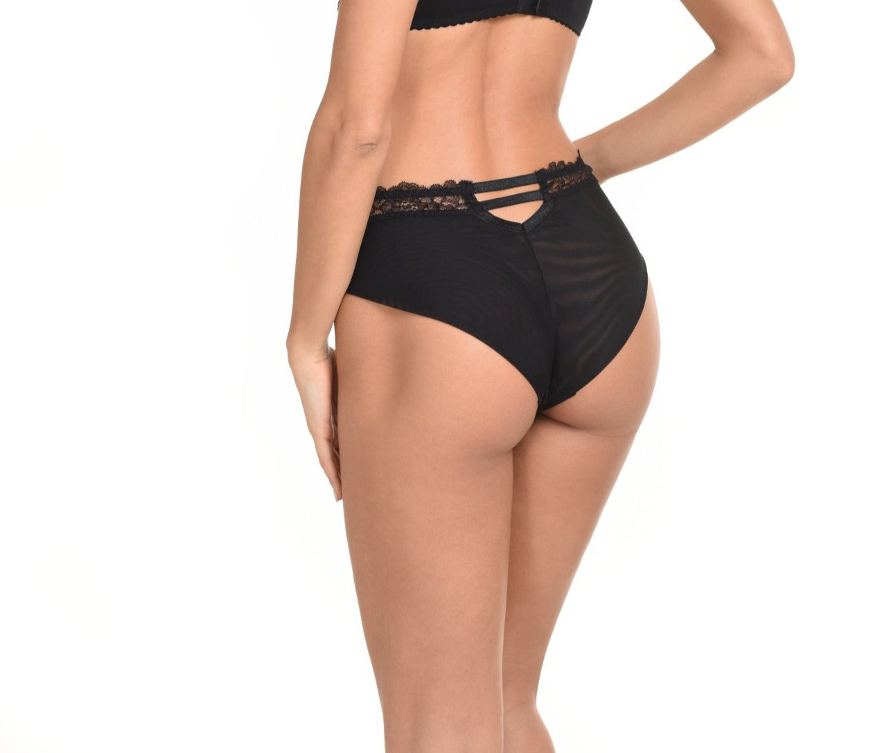 ΨΗΛΟΜΕΣΟ BIKINI SLIP ΜΕ ΔΑΝΤΕΛΑ / 4237